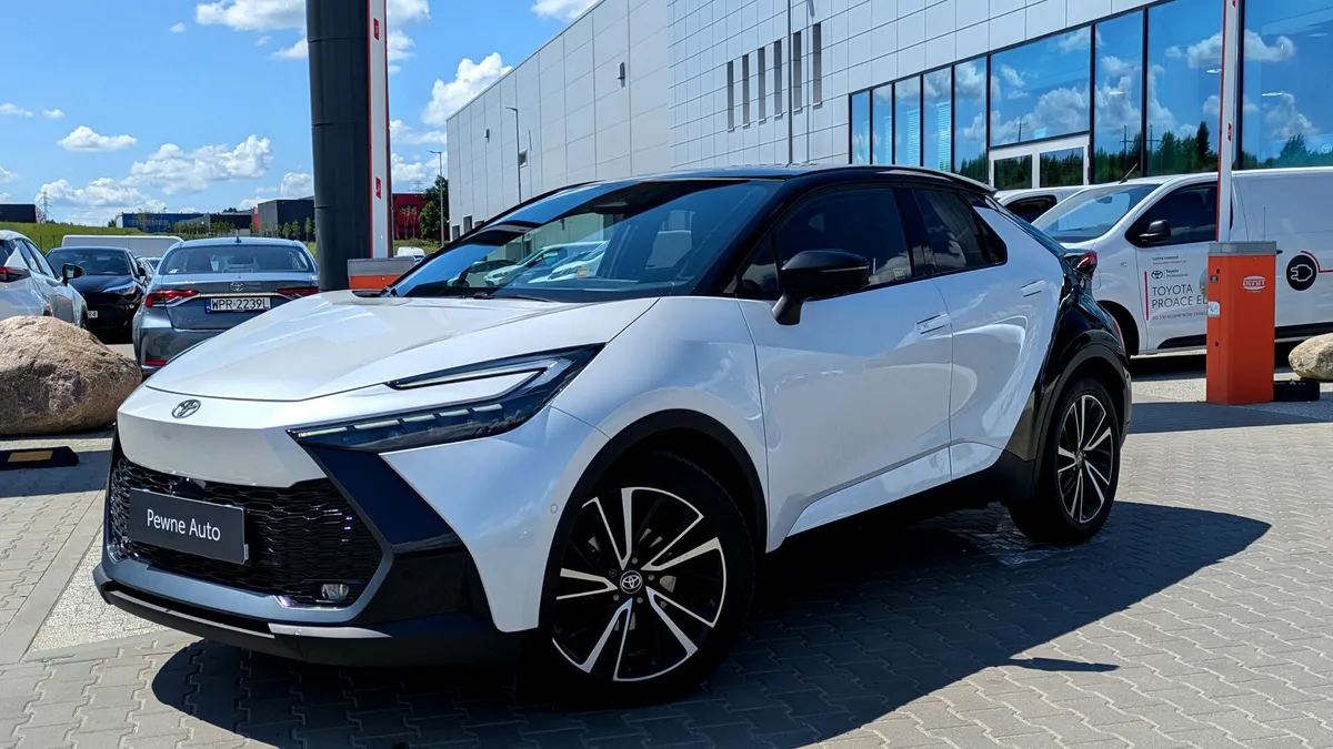 Toyota C-HR 2.0 Hybrid Premiere Edition JBL Dach Panorama 2023