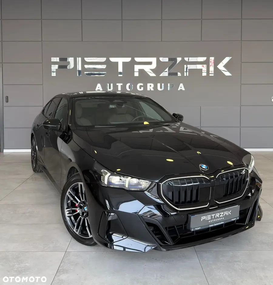 BMW Seria 5 520d xDrive mHEV M Sport 2026