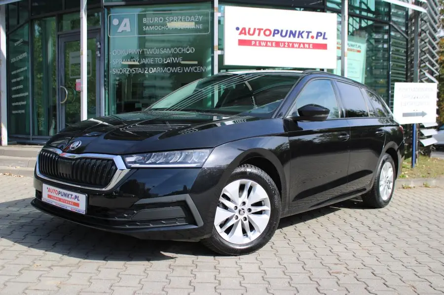 Škoda Octavia Ambition + DSG 2023
