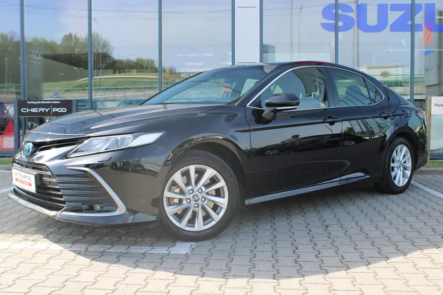Toyota Camry Comfort 2023