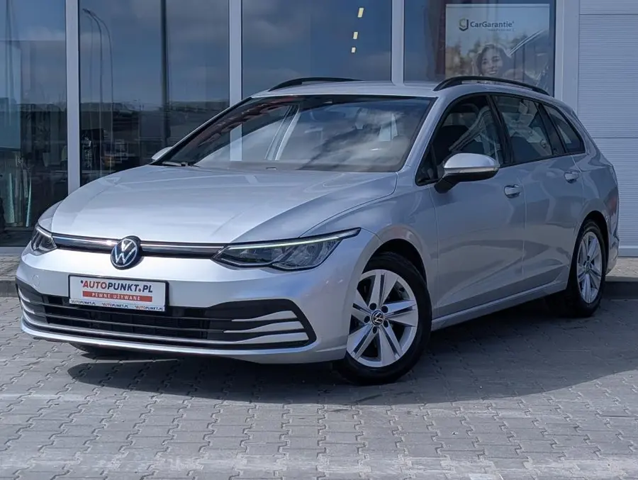 Volkswagen Golf Life 2023