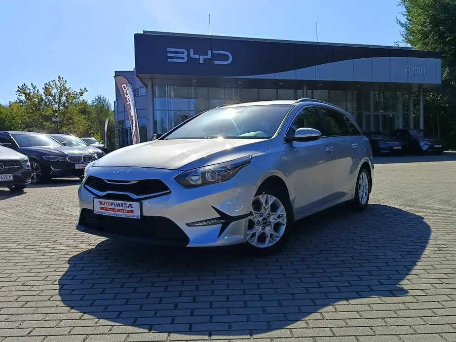 Kia Ceed M 2023