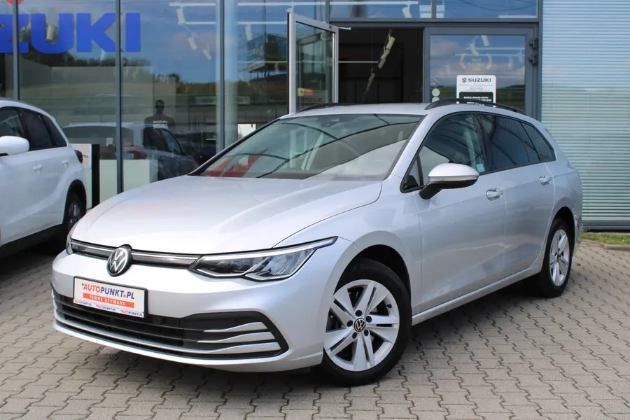Volkswagen Golf Life 2023