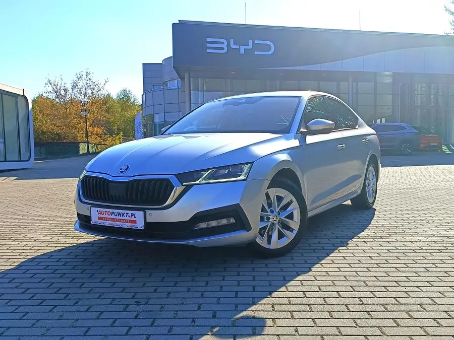 Škoda Octavia Ambition 2023