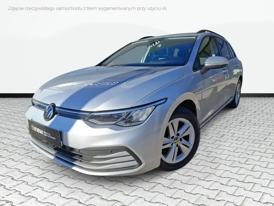 Volkswagen Golf Life 2023