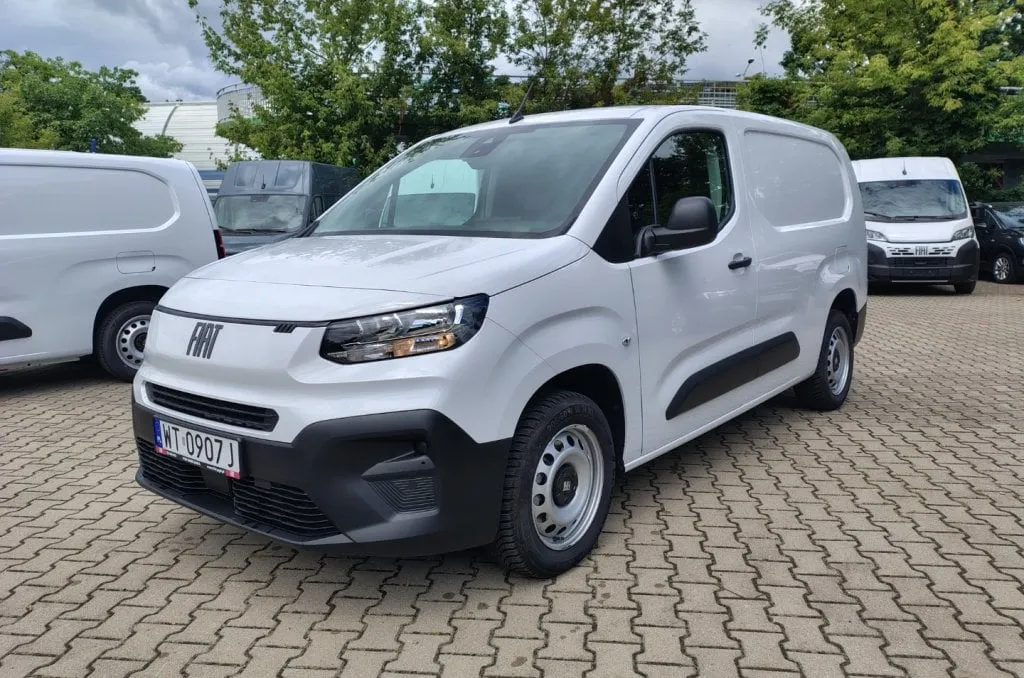 Fiat Doblo Doblo VAN K9 L2, BlueHDi 1.5, 130 KM automat automat (Samochód demonstracyjny) 2025