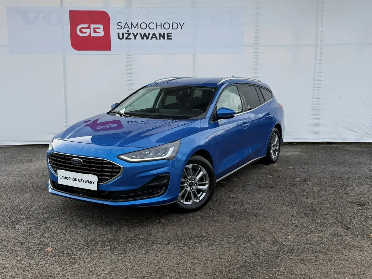 Ford Focus TITANIUM X + P. WINTER + P. DRIVER ASSISTANCE 2024