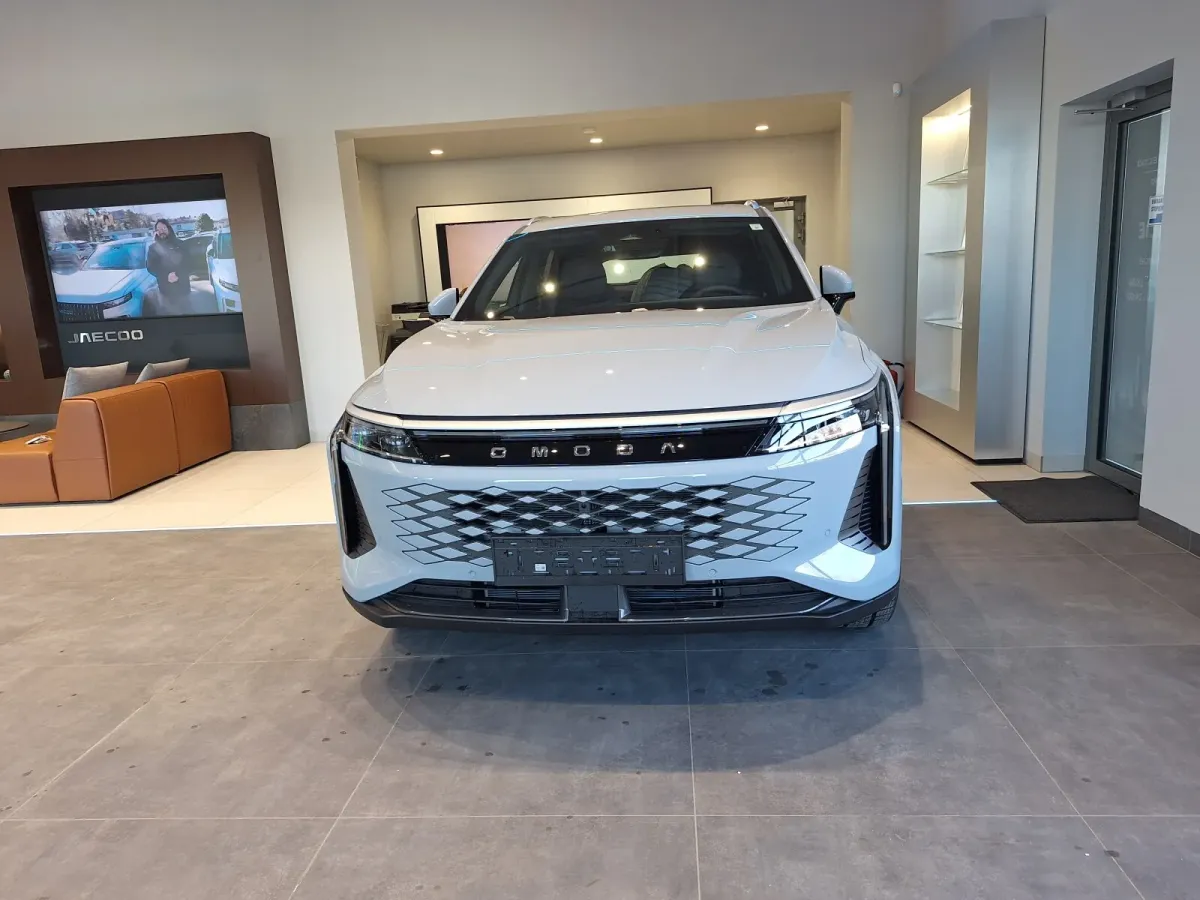 Omoda 9 PHEV Exclusive 2025