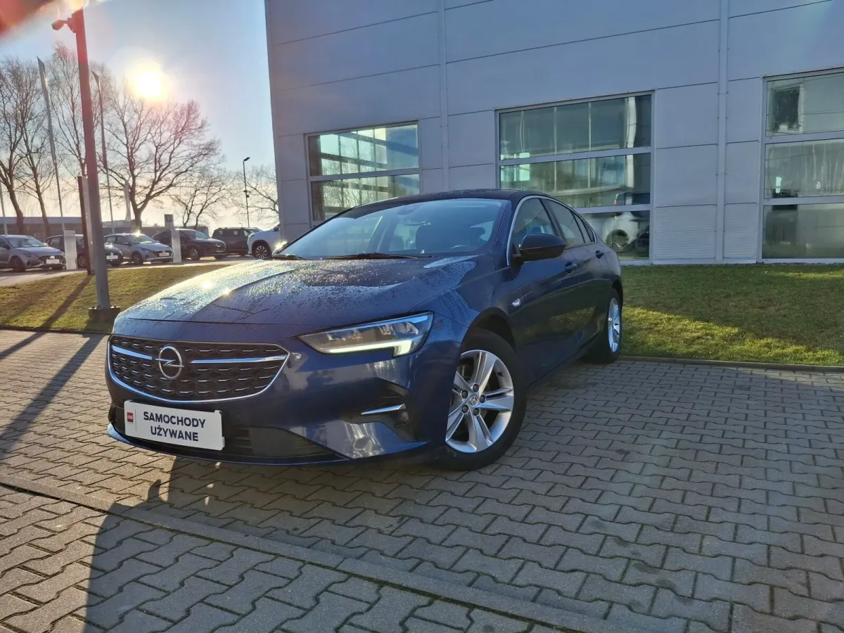 Opel Insignia ELEGANCE 2022