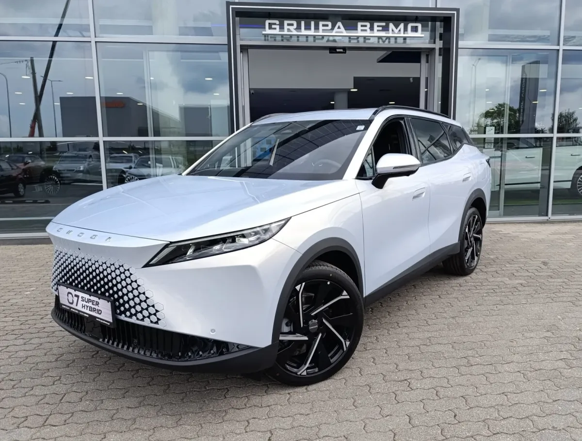 Omoda 7 PHEV Luxury 2025