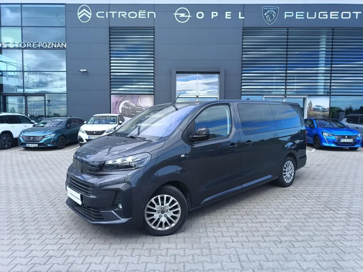 Peugeot Traveller Business 2024