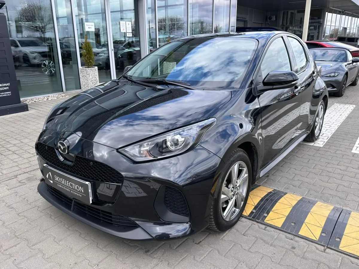 Mazda 2 Exclusive-Line 2025