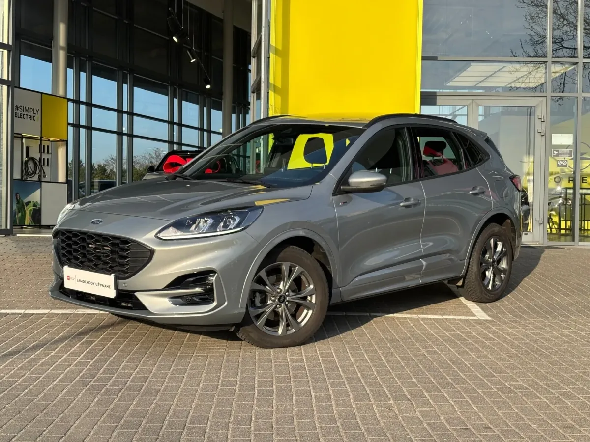 Ford Kuga ST-Line + p. Winter 2023