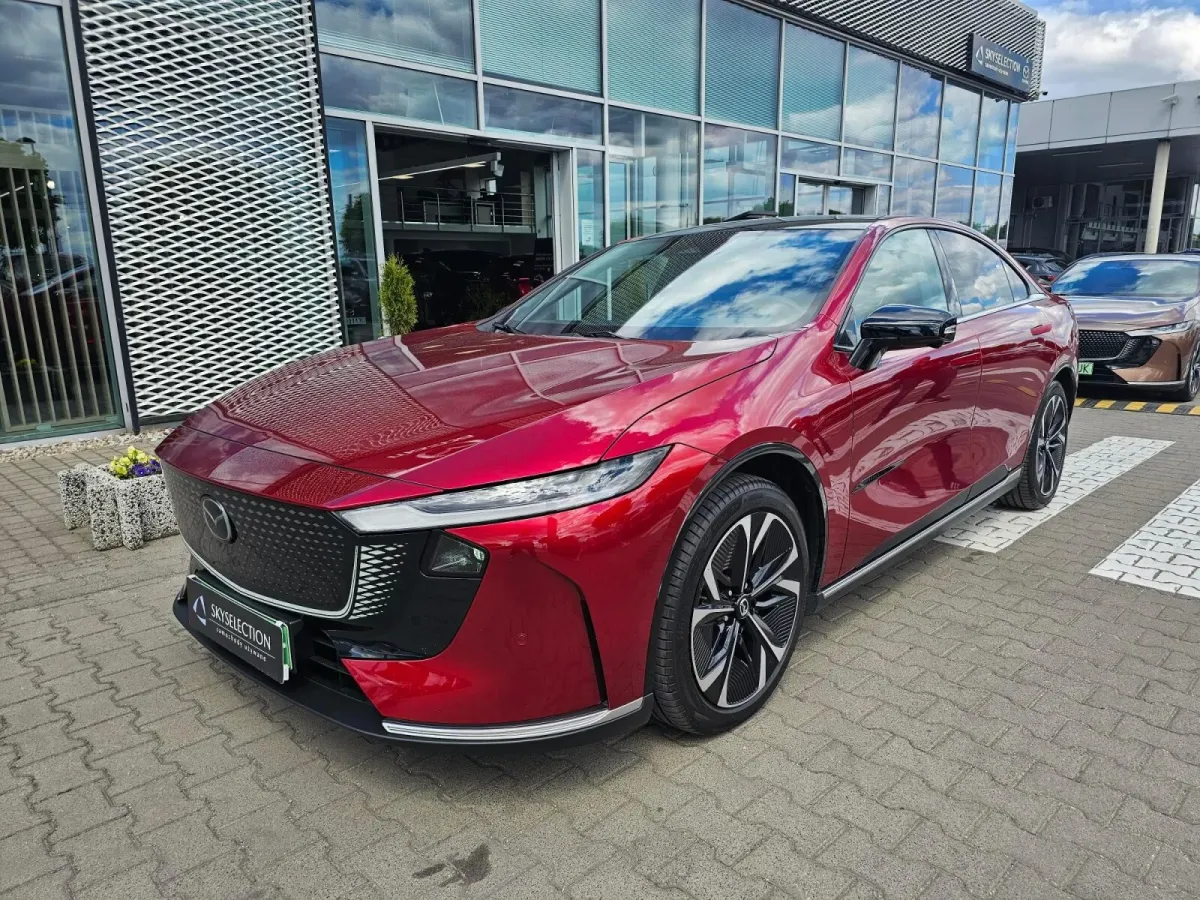 Mazda 6e Takumi Plus 2025