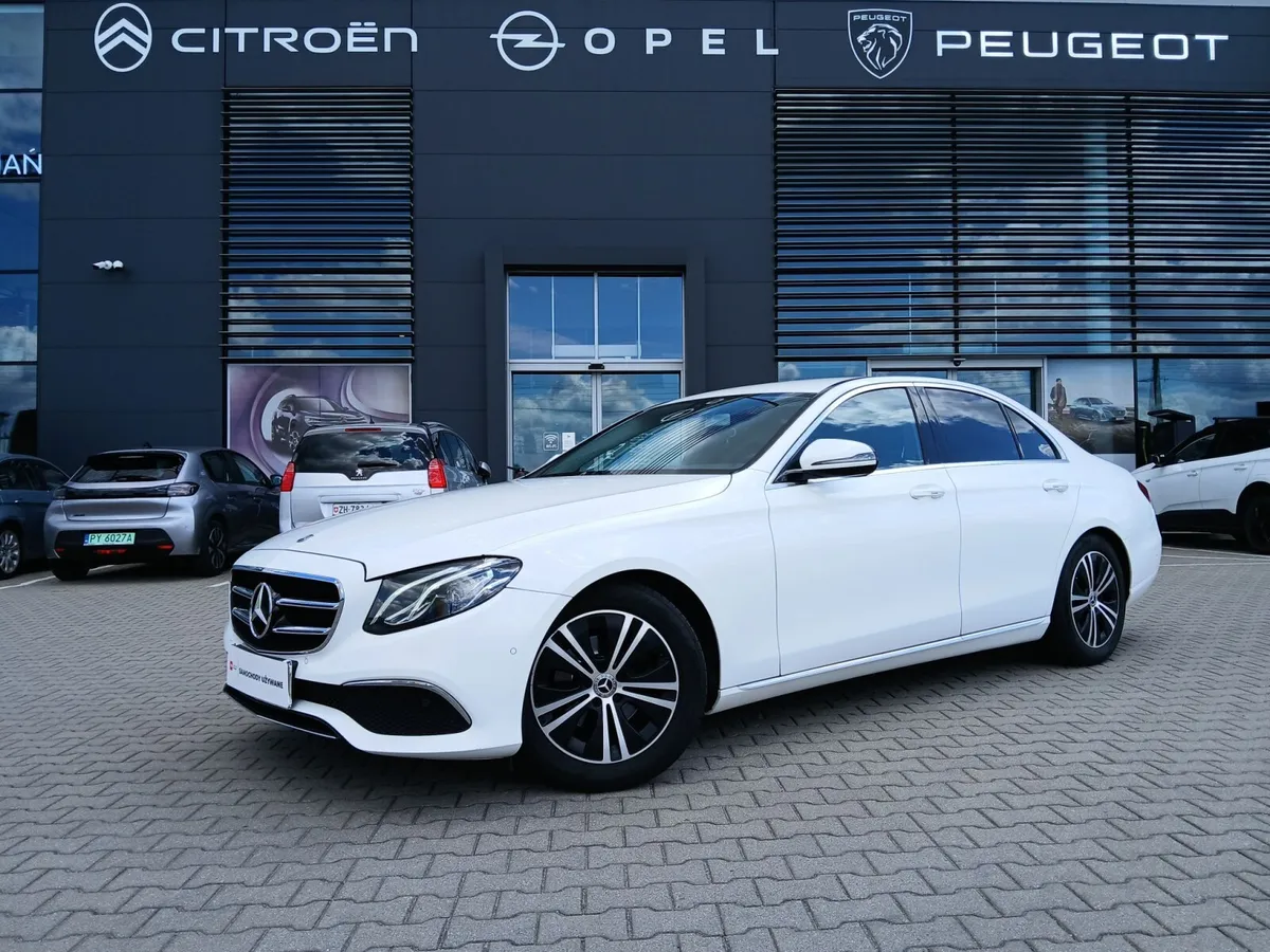 Mercedes-Benz E 200 AVANTGARDE 2019