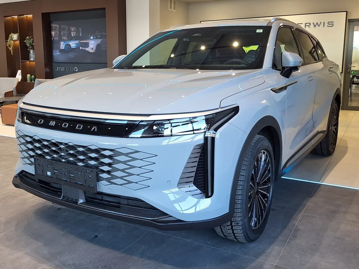 Omoda 9 PHEV Exclusive 2026