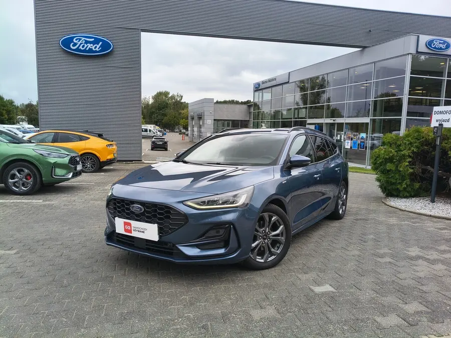 Ford Focus ST-Line X + Pakier Winter 2025